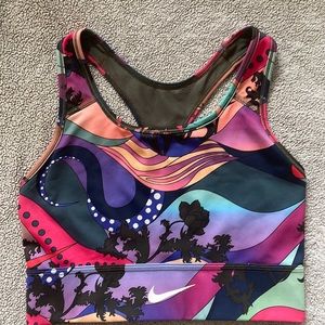 Nike Medium Support Sports Bra Size Medium
